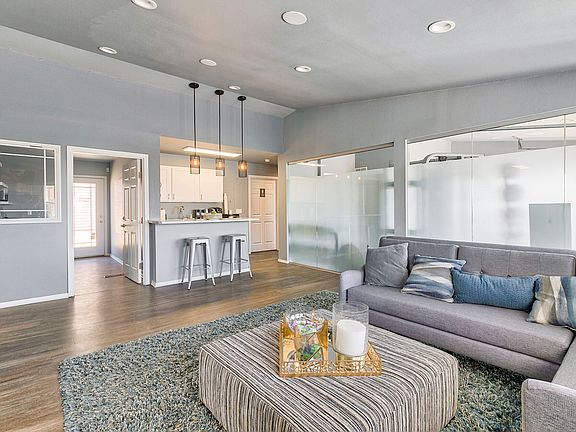 2nd image of 810 Western Dr #750-4B