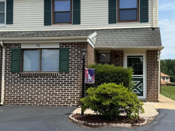 70 Orchard Ct, Royersford, PA 19468