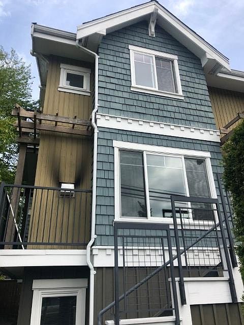 1st image of 7318 Woodlawn Ave NE