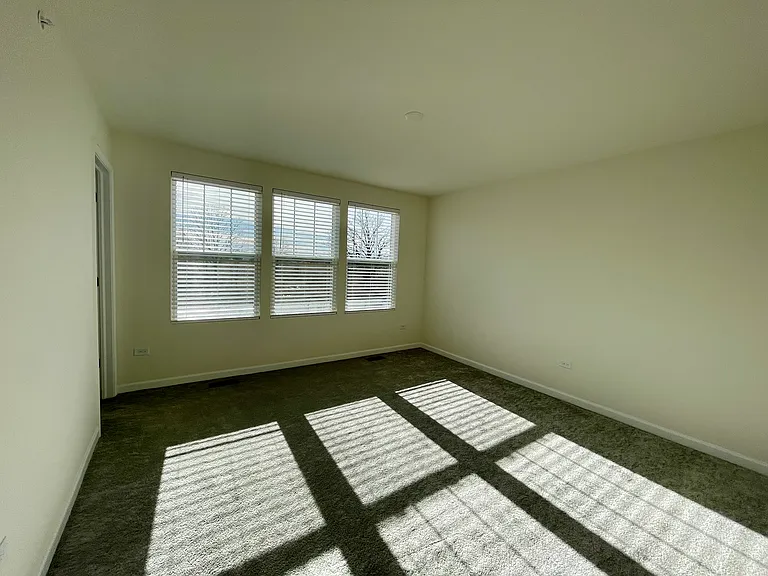 2243 Horseshoe Cir — Photo 8