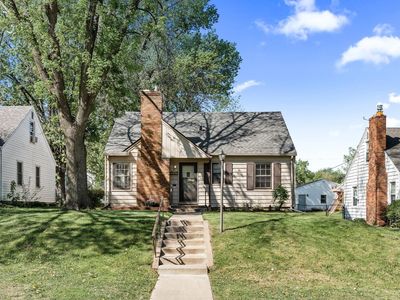 3669 Halifax Ave N, Robbinsdale, MN, 55422