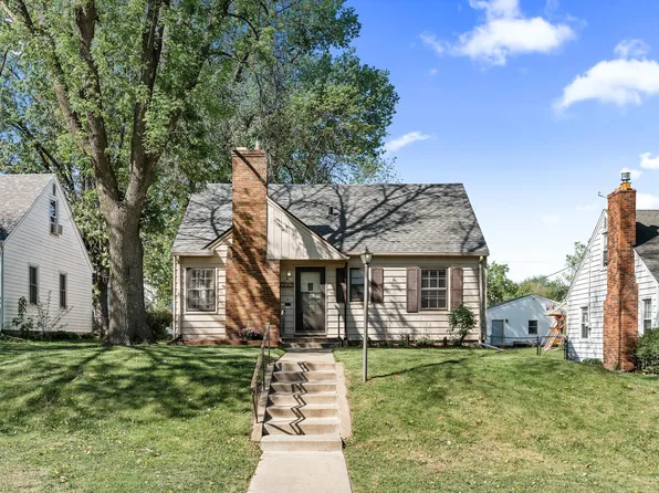 3669 Halifax Ave N, Robbinsdale, MN 55422