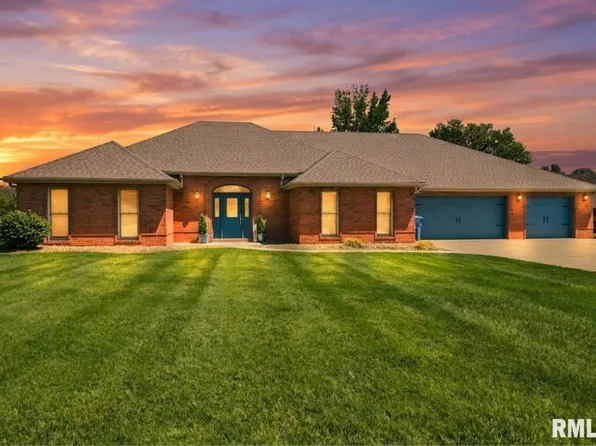 1603 S Eugene Ln, Marion, IL 62959