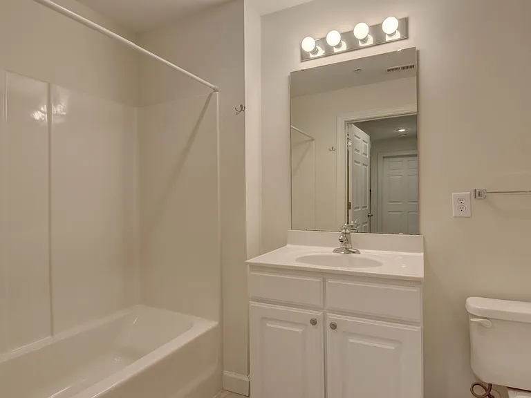 1521 Cadfel Ct #106 — Photo 21