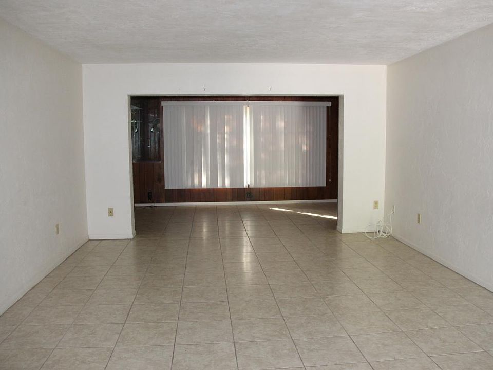 1st image of 2802 Maiden Ln APT 1