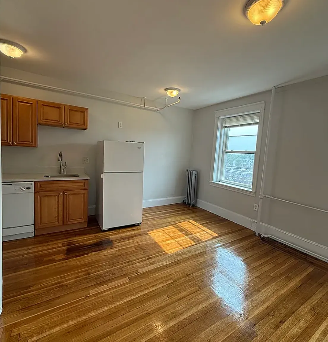 2 bed, $2,500 — Photo 3
