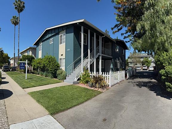 2nd image of 2870 Joseph Ave