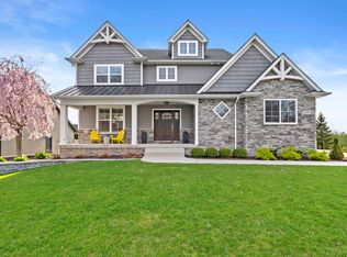 619 Lake St, Crown Point, IN 46307