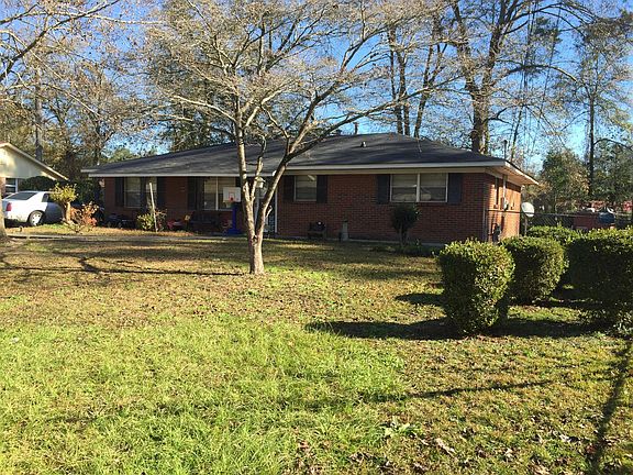 3rd image of 1730 Forest Creek Ct