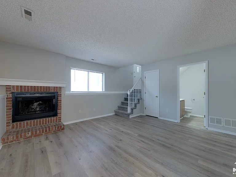 1321 N Sheridan St — Photo 8