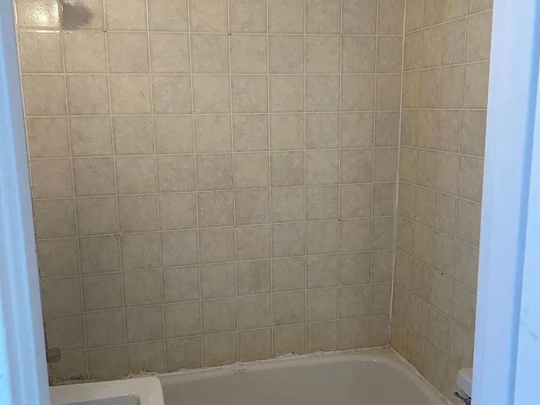 2 Elm Grove Ave #202 — Photo 8