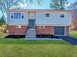 31 Midway Rd, Old Bridge, NJ 08857