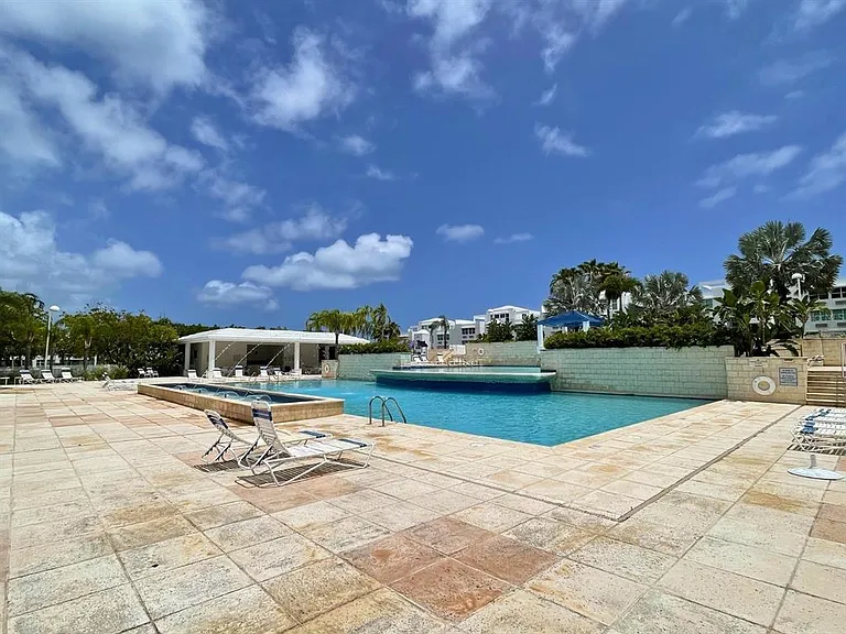 DN-301 Ocean Club At Seven Seas — Photo 33