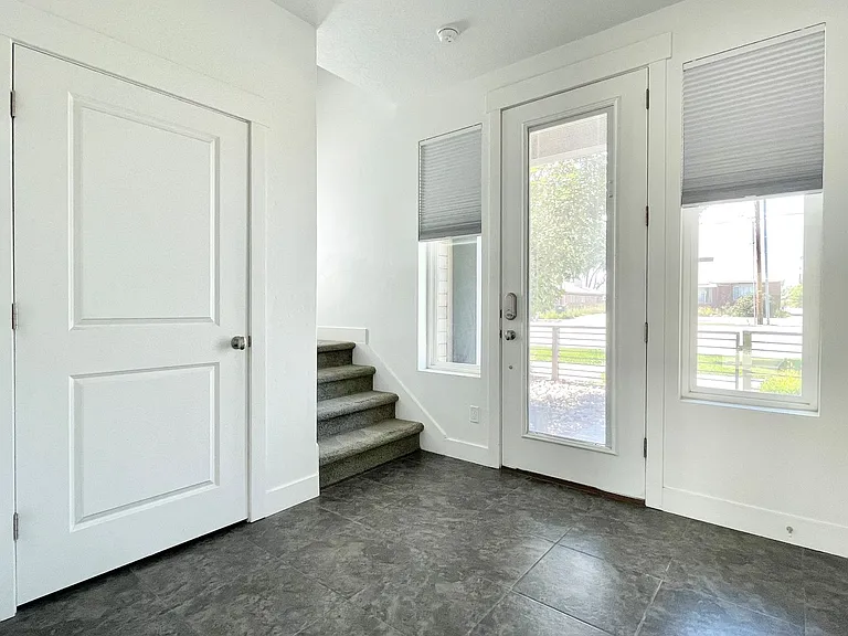11108 S Owen Ridge Way — Photo 5