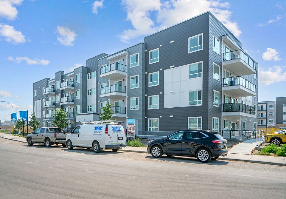 1st image of 33 Carringham Gate NW #2211
