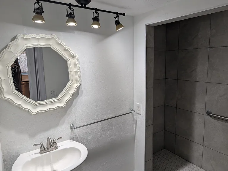4107 Hudson Way #1 — Photo 32