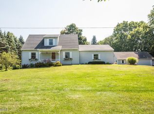 1286 Kenowa Ave SW, Grand Rapids, MI 49534