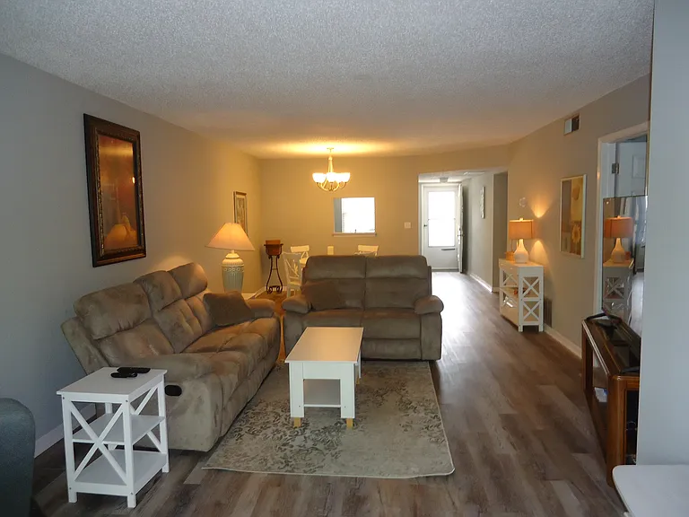 860 Virginia St #308 — Photo 3