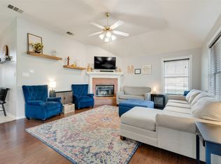 4051 Willow Creek Dr, Midlothian, TX 76065