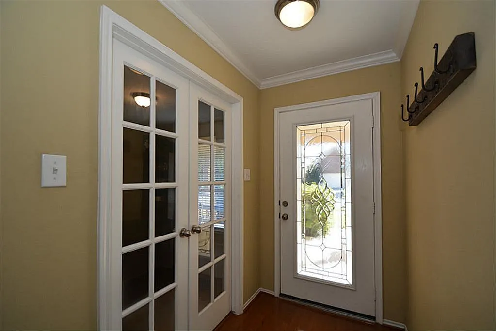 5 bed, 2965 sqft, $2,790 — Photo 3
