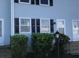 14 Meadowrue Dr #14, Glastonbury, CT 06033