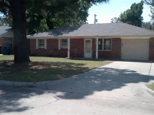 1013 Sandy Ln, Choctaw, OK 73020