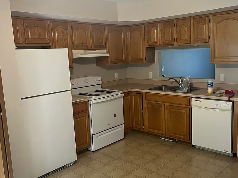 11343 S Telegraph Rd #B — Photo 7