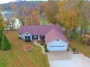 858 Patriots Landing Ln, Falls Of Rough, KY 40119