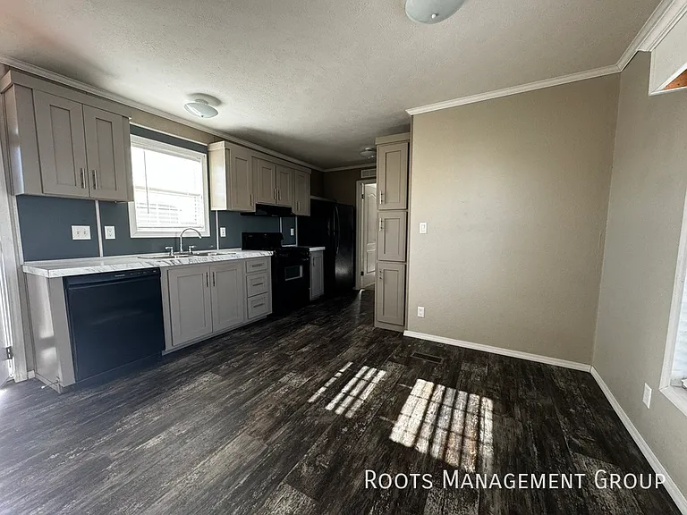 1010 Reservation Rd #C22 — Photo 38