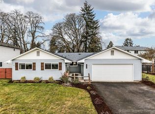 52025 SE 5th St, Scappoose, OR 97056