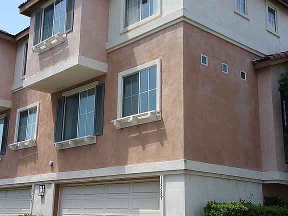 2nd image of 13529 Cobblestone Ln
