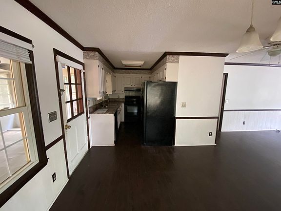 4th image of 1381 Shannon St
