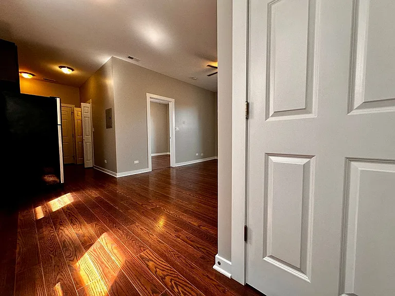 3222 S Aberdeen — Photo 14