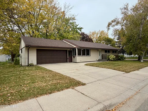 573 Cliff St, Ortonville, MN 56278