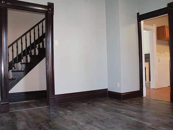 5th image of 1830 Highland Ave
