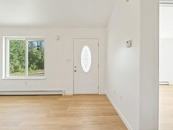 3rd image of 1330 Solitaire Ct