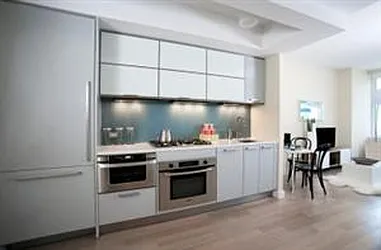 Rented by R New York