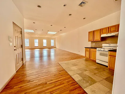 Rented by Compass | media 2