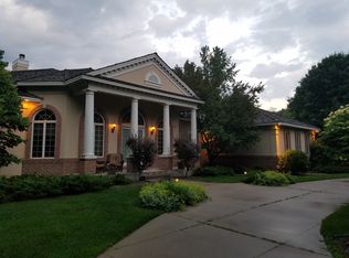 150 Gideons Point Rd, Tonka Bay, MN 55331