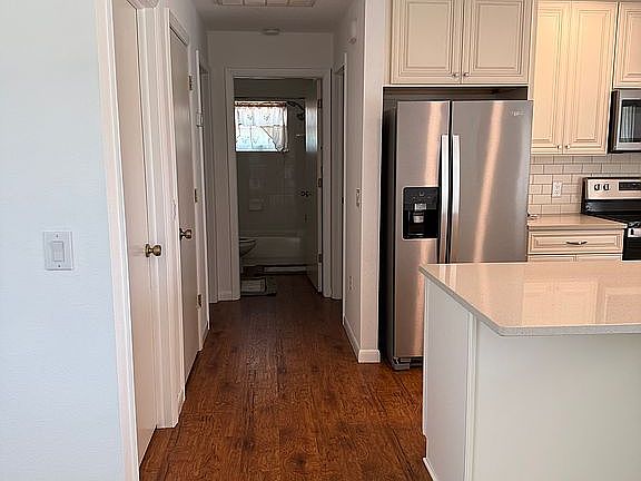4th image of 12488 Corrine Ave