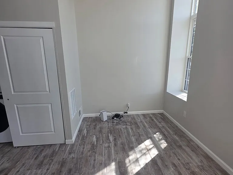 3012 E Thompson St #202 — Photo 19