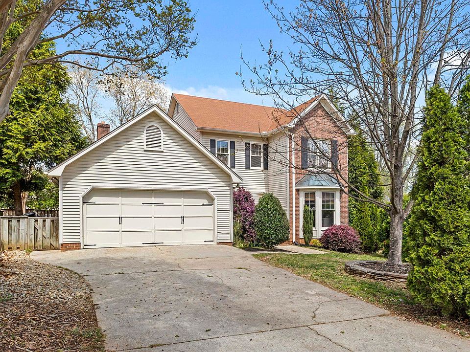 1st image of 15 Old Taylor Ct