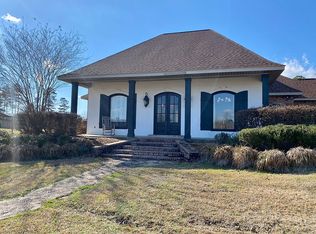 104 Cannonball Dr, Pineville, LA 71360