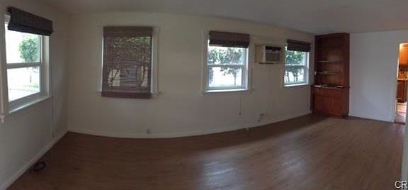 4th image of 5916 Olive Ave