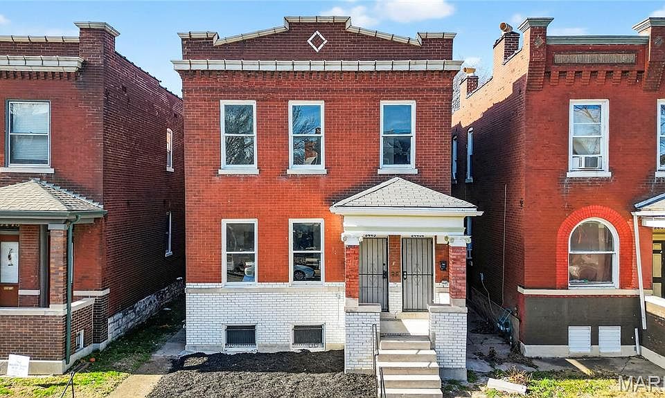 1st image of 3445 Iowa Ave