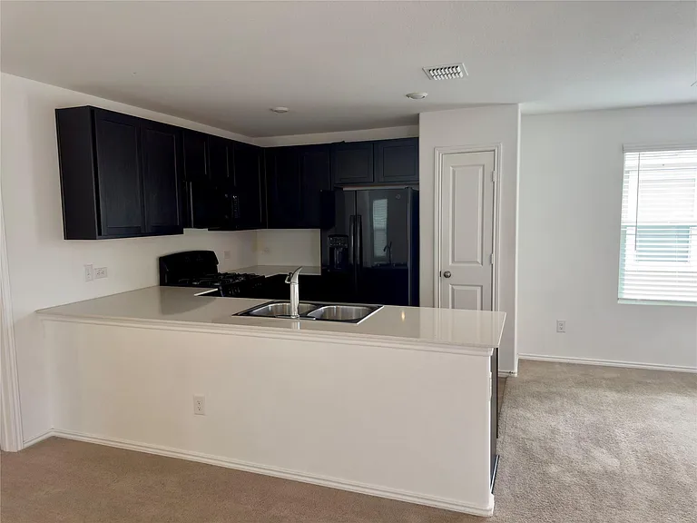 510 Sunray Dr — Photo 10