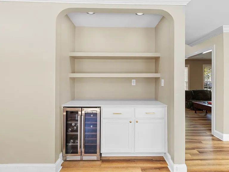 5802 Rainsford Dr — Photo 18