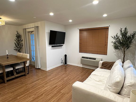 2nd image of 1701 Silverstone Dr #1701
