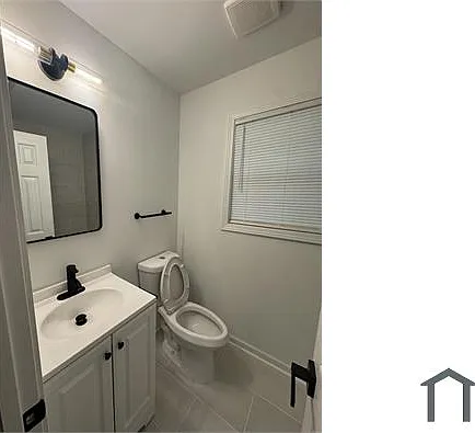 4 bed, $2,500 — Photo 3