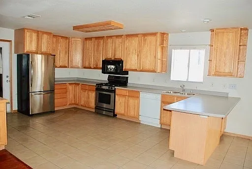 7052 Avalon Ave — Photo 7